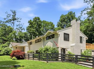 1007 Evergreen Rd, Anchorage, KY 40223