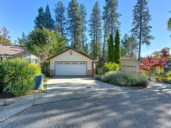 210 Elysian Pl, Grass Valley, CA 95945