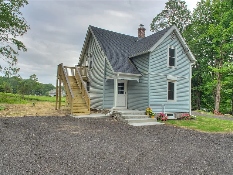152 Old Stafford Rd #A — Photo 5