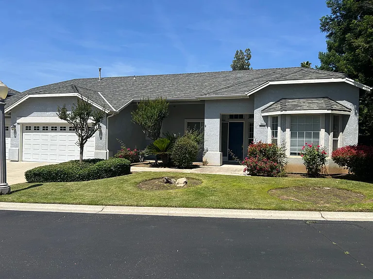 1993 Rialto Ct — Photo 1