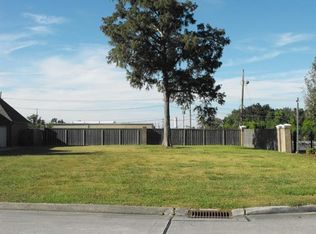 3333 Bridgewater Dr, Harvey, LA 70058