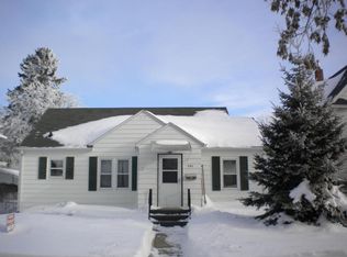 721 Oak St, Grand Forks, ND 58201
