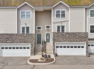 68 Stetson Pl #68, Danbury, CT 06811