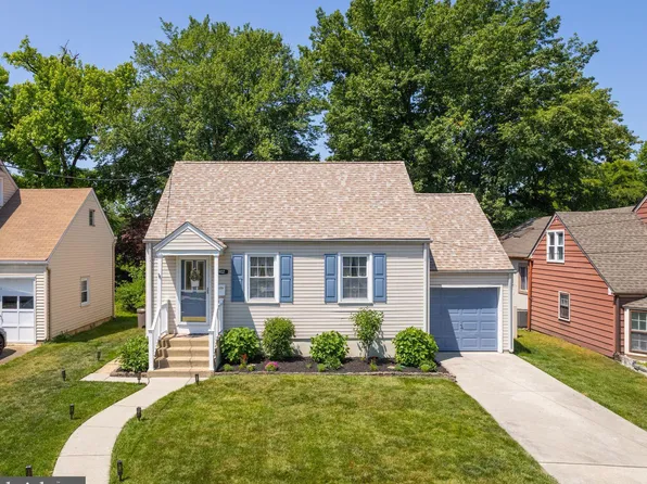 902 Maple Ave, Oaklyn, NJ 08107