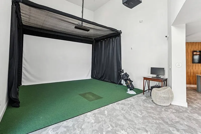 2970 Gulf To Bay Blvd in Clearwater, FL 33759 — Photo 4