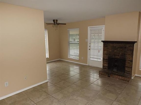 5th image of 1603 N Garrett Ave APT 206