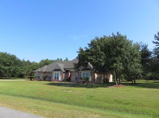 8304 Rosewood Dr, Ocean Springs, MS 39564
