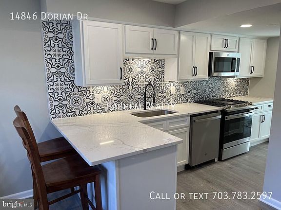 3rd image of 14846 Dorian Dr