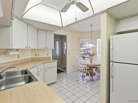 3rd image of 6022 W Dorset Dr