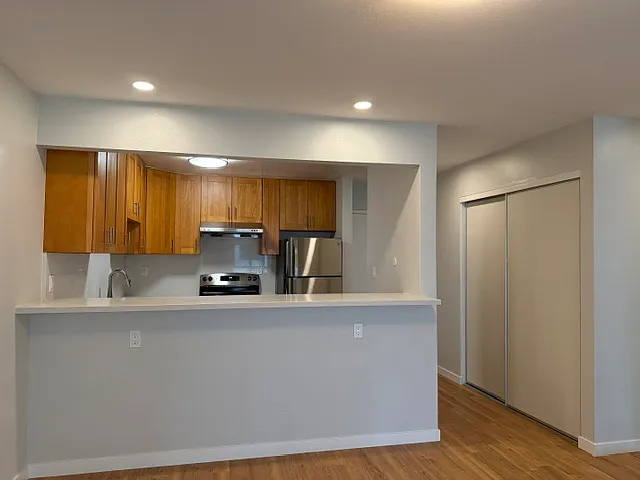 1750 Sutter St #107