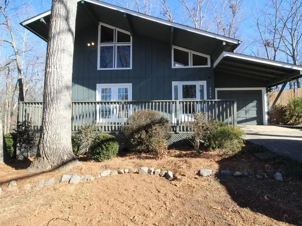 9240 Nova Dr, Gainesville, GA 30506