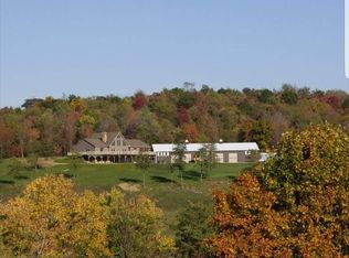 110 Lee Valley Rd, Derry, PA 15627