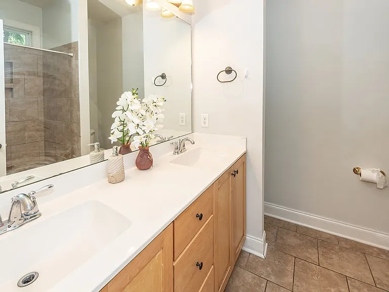1412 Widows Ct — Photo 27