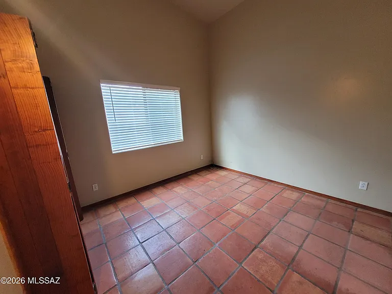 11065 E Snyder Rd — Photo 34