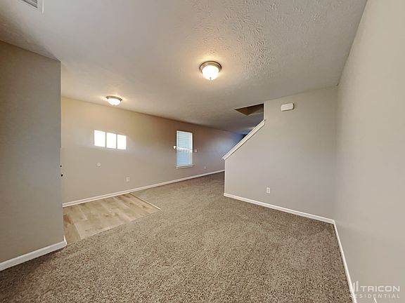 5th image of 914 Olmsted Ct