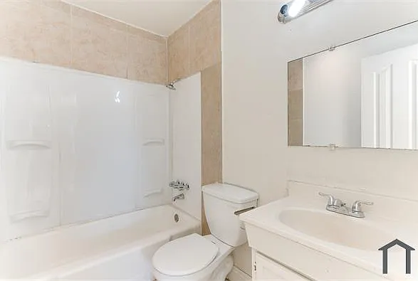 3370 Athens St #4 — Photo 15