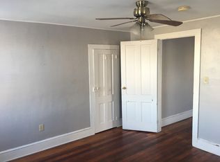 33 N 5th St, Stroudsburg, PA 18360