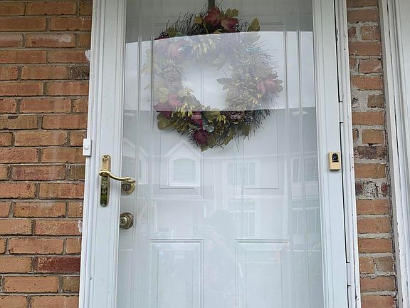 2nd image of 43A Jennifer Pl