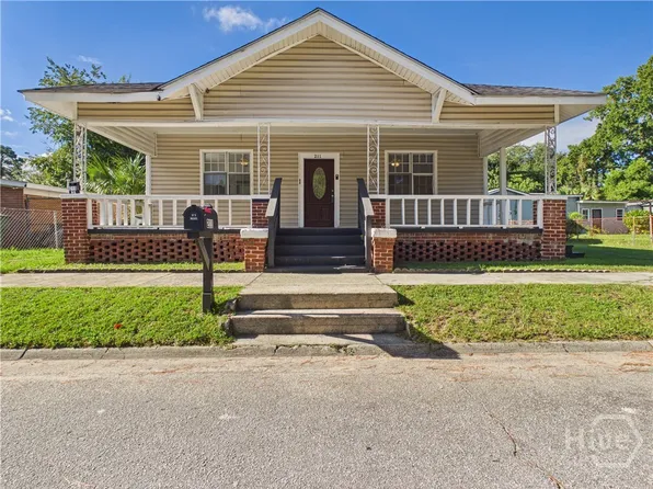 211 W 59th Street, Savannah, GA 31405