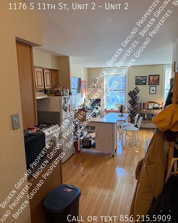 1st image of 1176 S 11th St #2
