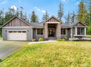 368 Spruce Pl, Camano Island, WA 98282