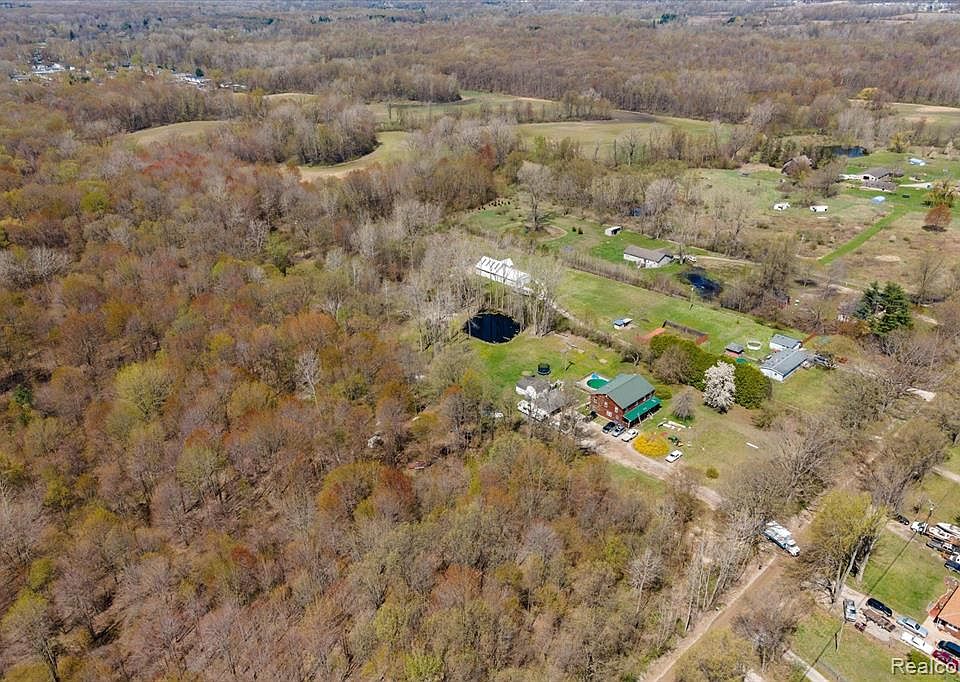 3711AC Sherwood Rd, Belleville, MI 48111 MLS 20230032258 Zillow
