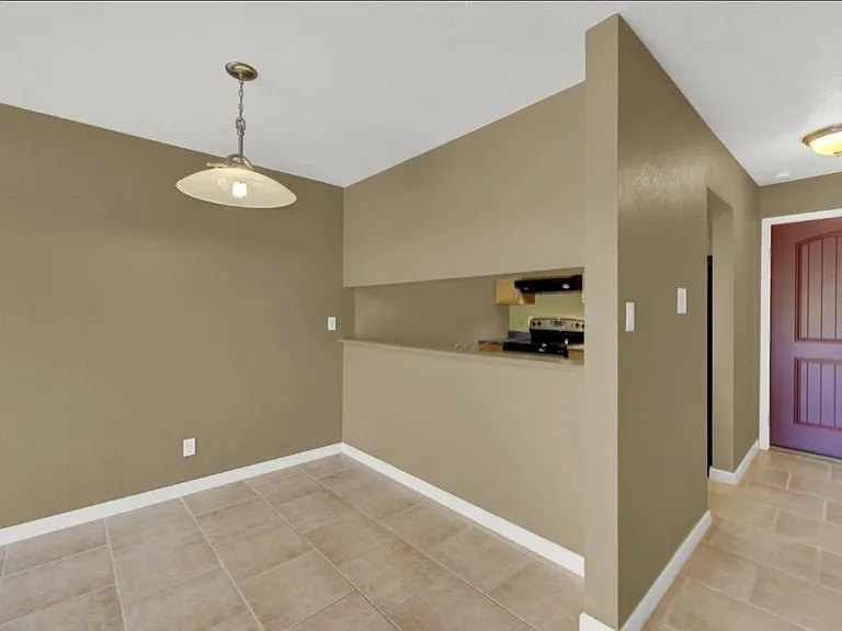 1457 N Camino Alto Dr #318 — Photo 7