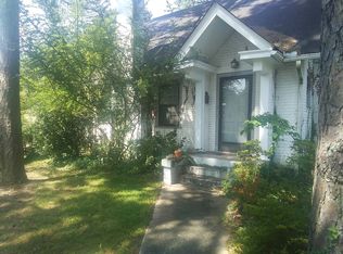 621 Brooks Ave, Raleigh, NC 27607