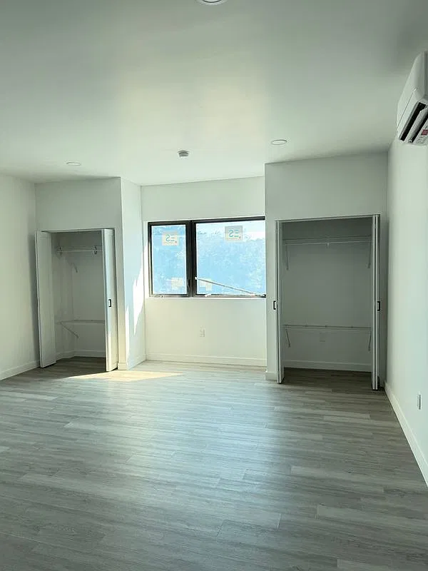 Studio, 1.0 bath, 754 sqft, $1,750 — Photo 3