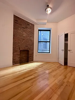 Rented by Massada Home Sales Inc | media 9