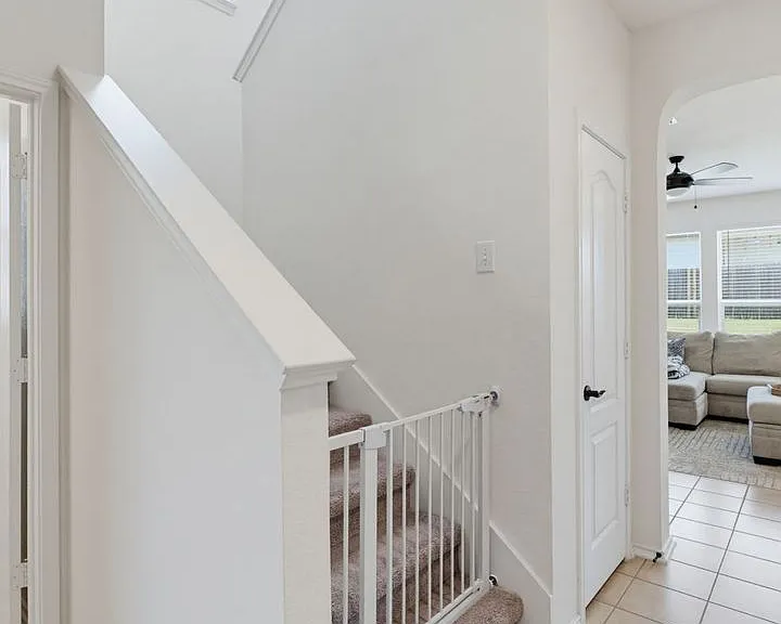 1309 Long Creek Ln — Photo 3