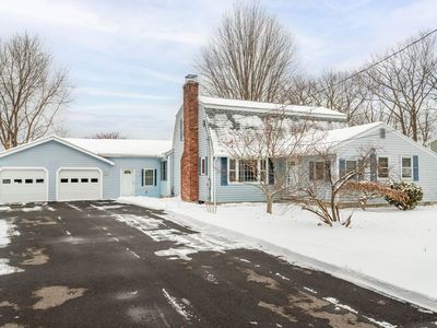 413 Hollis Rd, Lunenburg, MA, 01462