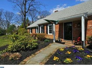 445 School House Ln, Devon, PA 19333