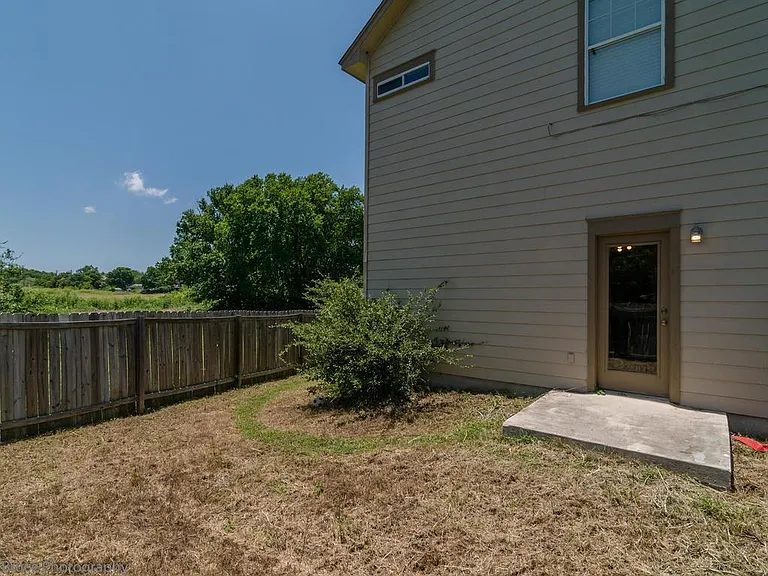 6319 Parliament Dr #B — Photo 22