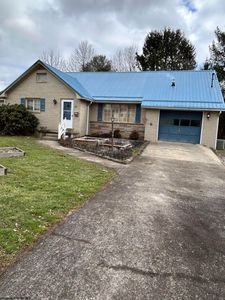 27 Tucker St, Buckhannon, WV, 26201