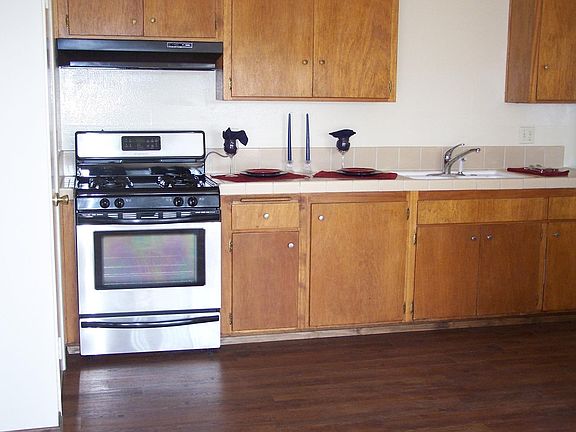 2nd image of 6295 Stanley Ave APT 1