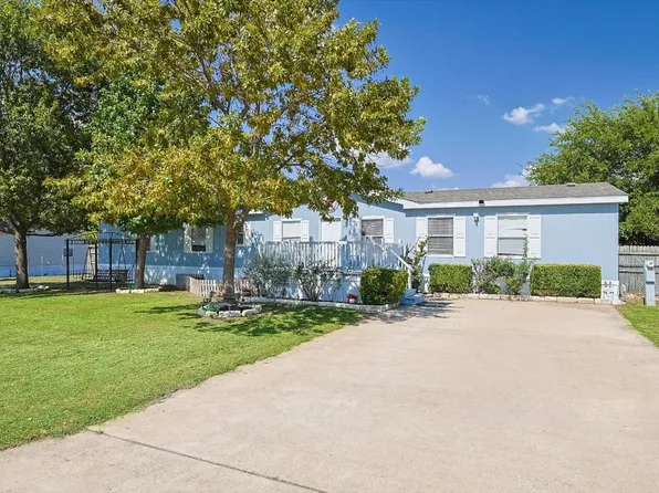 303 Oak St, Blue Ridge, TX 75424