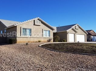21258 Tannin Pl, Apple Valley, CA 92308