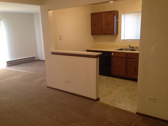 4th image of 1512 N Silver Ln APT 1A