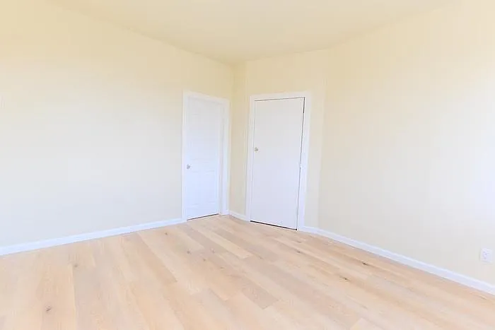 2 bed, 1.0 bath, $2,100 — Photo 4