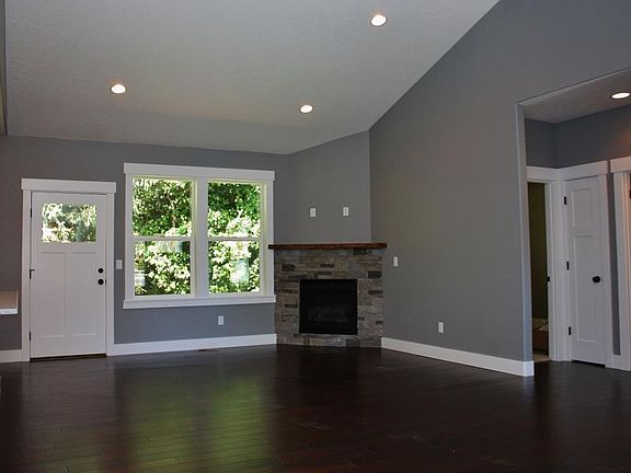 4th image of 4615 NW Tide Ave