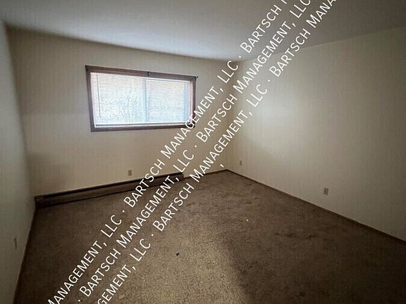 5th image of 1422 E Racine Ave #22