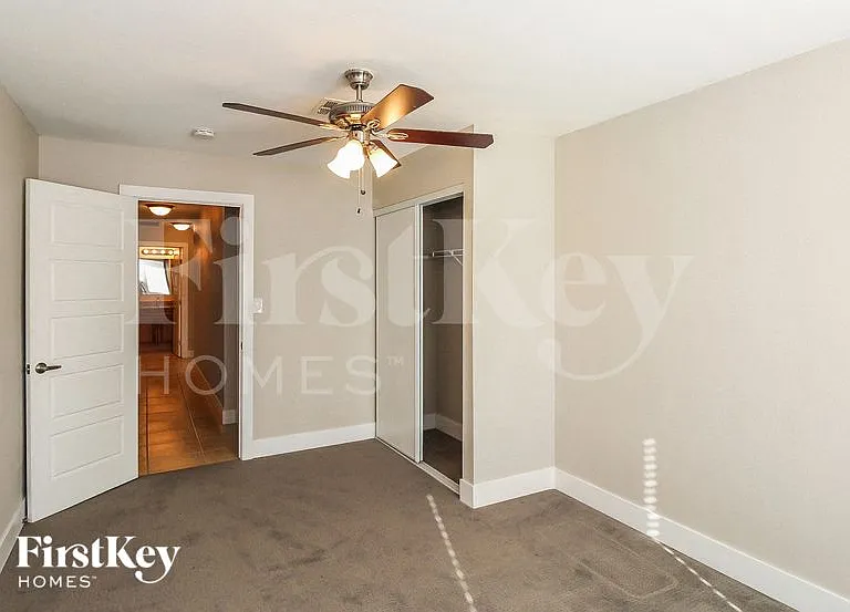 904 Shadow Mountain Pl — Photo 9