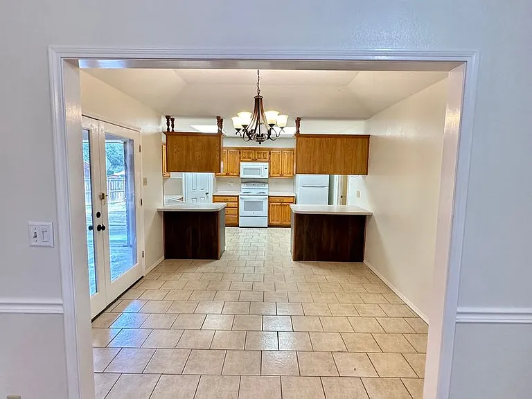 3546 Cedar Ridge Ln — Photo 11