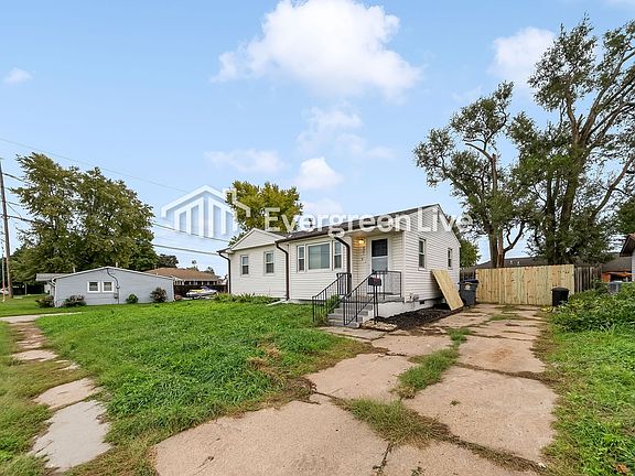 2nd image of 821 S 29th St