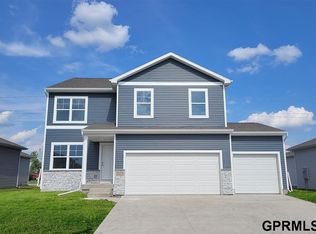 8506 S 184th St, Omaha, NE 68136