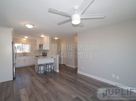 Louisiana St (3623-3627)