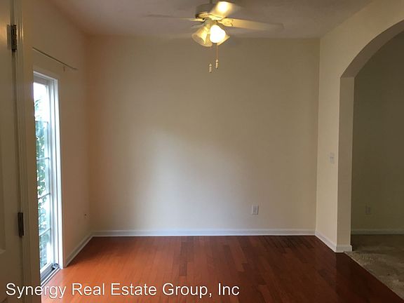 4th image of 8432 Charbay Cir