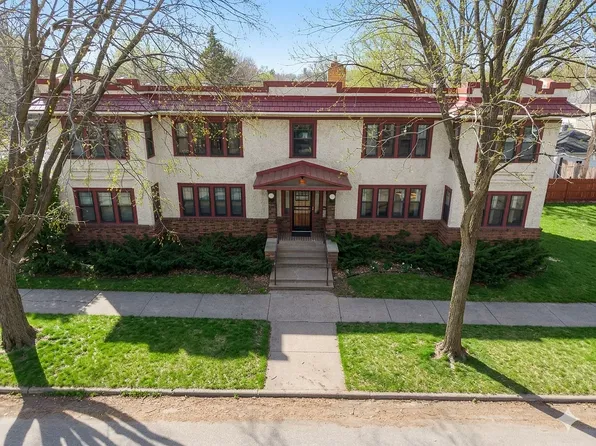 707 W 44th St APT 1, Minneapolis, MN 55409