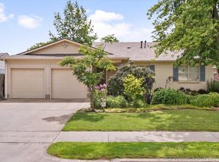 1807 S 119th East Pl, Tulsa, OK 74128